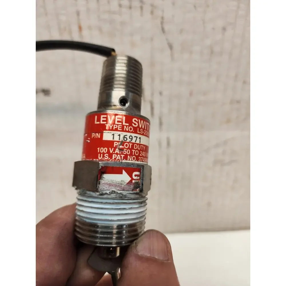 Gems Sensors 116971 Type LS-2050 Level Switch 50 to 240V, 100 VA